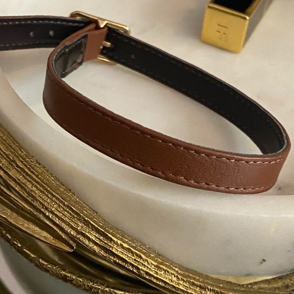 VINTAGE Horse Collar Style Leather Bracelet - Picture 8 of 9